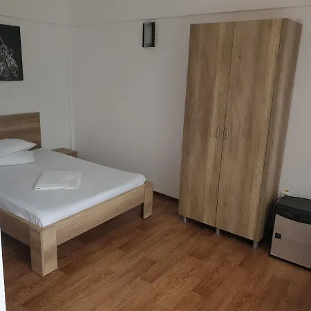 Hotel Iris 3*